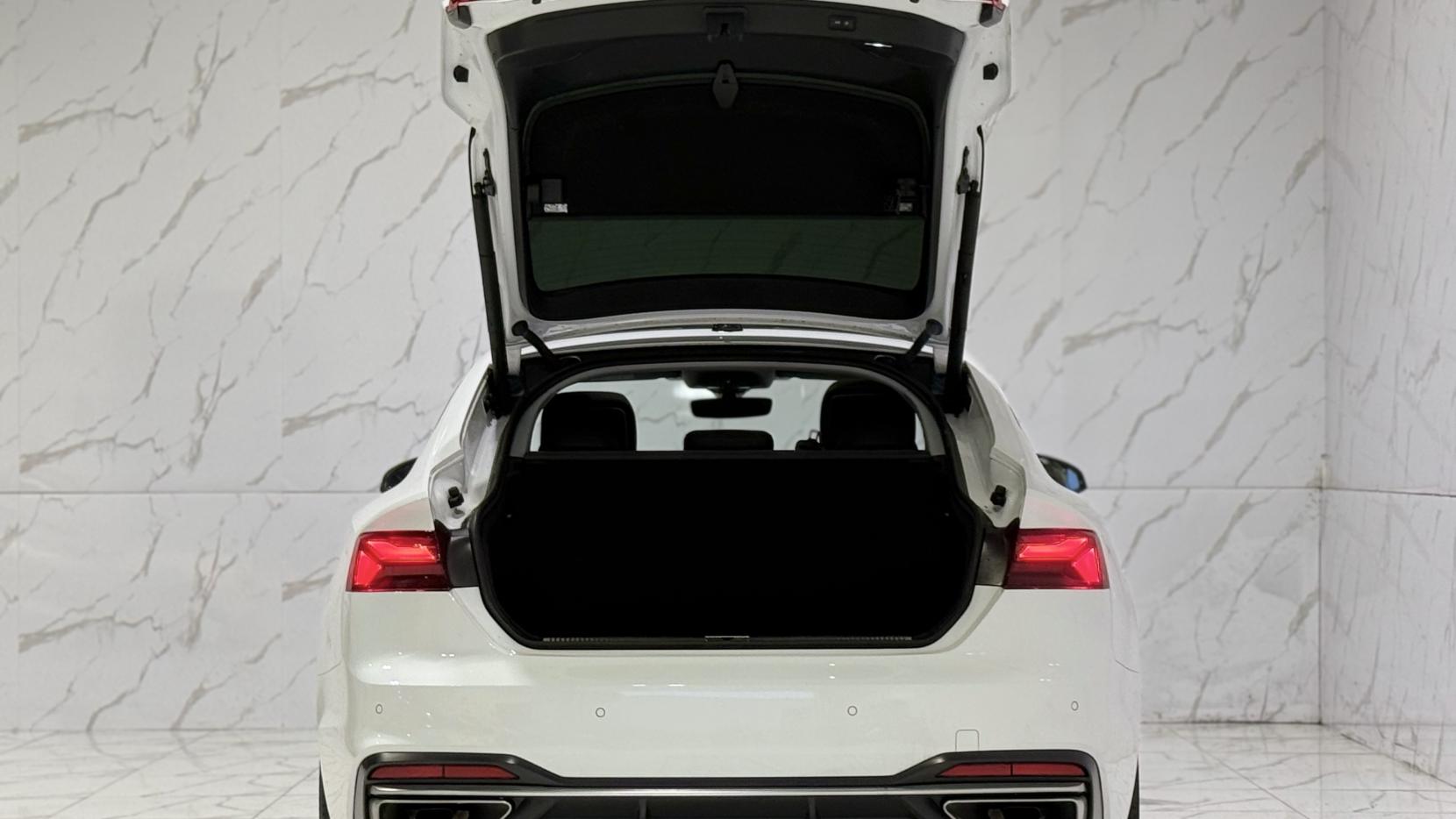 Audi A5 2.0 TFSI 40 Sport Sportback 5dr Petrol S Tronic Euro 6 (s/s) (204 ps)