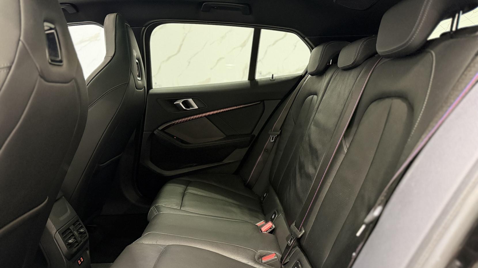 BMW 1 Series 2.0 M135i Hatchback 5dr Petrol Auto xDrive Euro 6 (s/s) (306 ps)