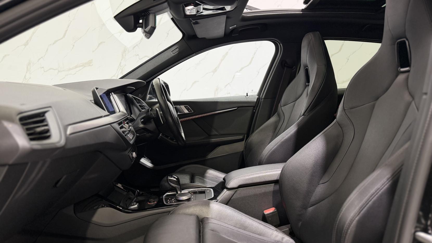 BMW 1 Series 2.0 M135i Hatchback 5dr Petrol Auto xDrive Euro 6 (s/s) (306 ps)