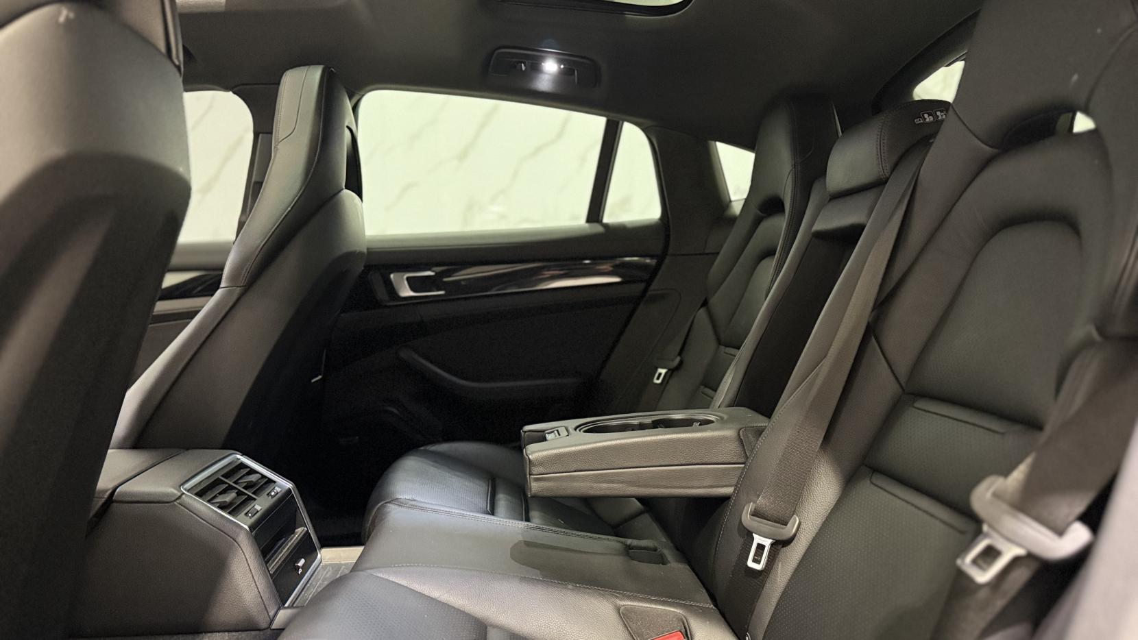 Porsche Panamera 2.9 V6 Saloon 5dr Petrol PDK Euro 6 (s/s) (330 ps)