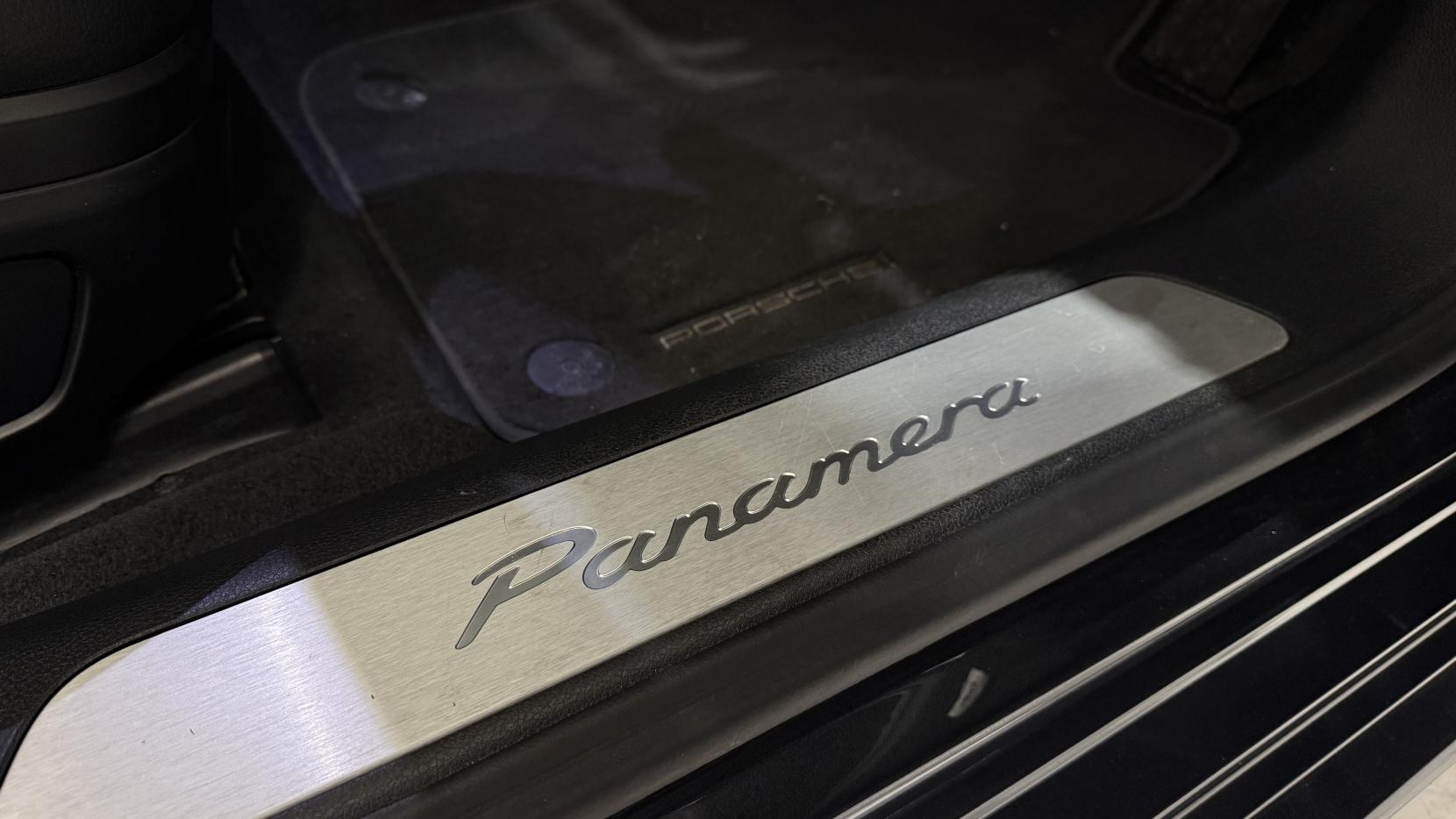Porsche Panamera 2.9 V6 Saloon 5dr Petrol PDK Euro 6 (s/s) (330 ps)