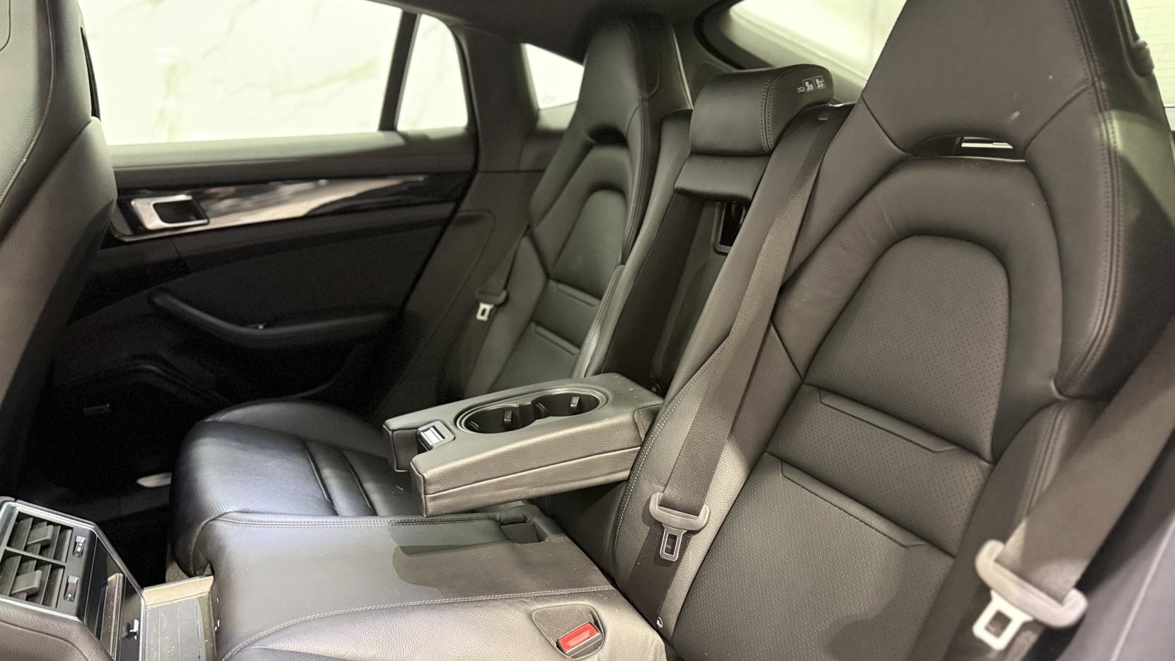 Porsche Panamera 2.9 V6 Saloon 5dr Petrol PDK Euro 6 (s/s) (330 ps)