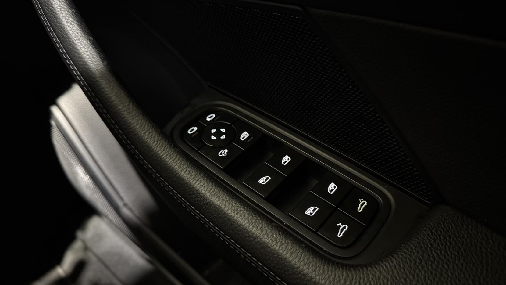 Porsche Panamera 2.9 V6 Saloon 5dr Petrol PDK Euro 6 (s/s) (330 ps)