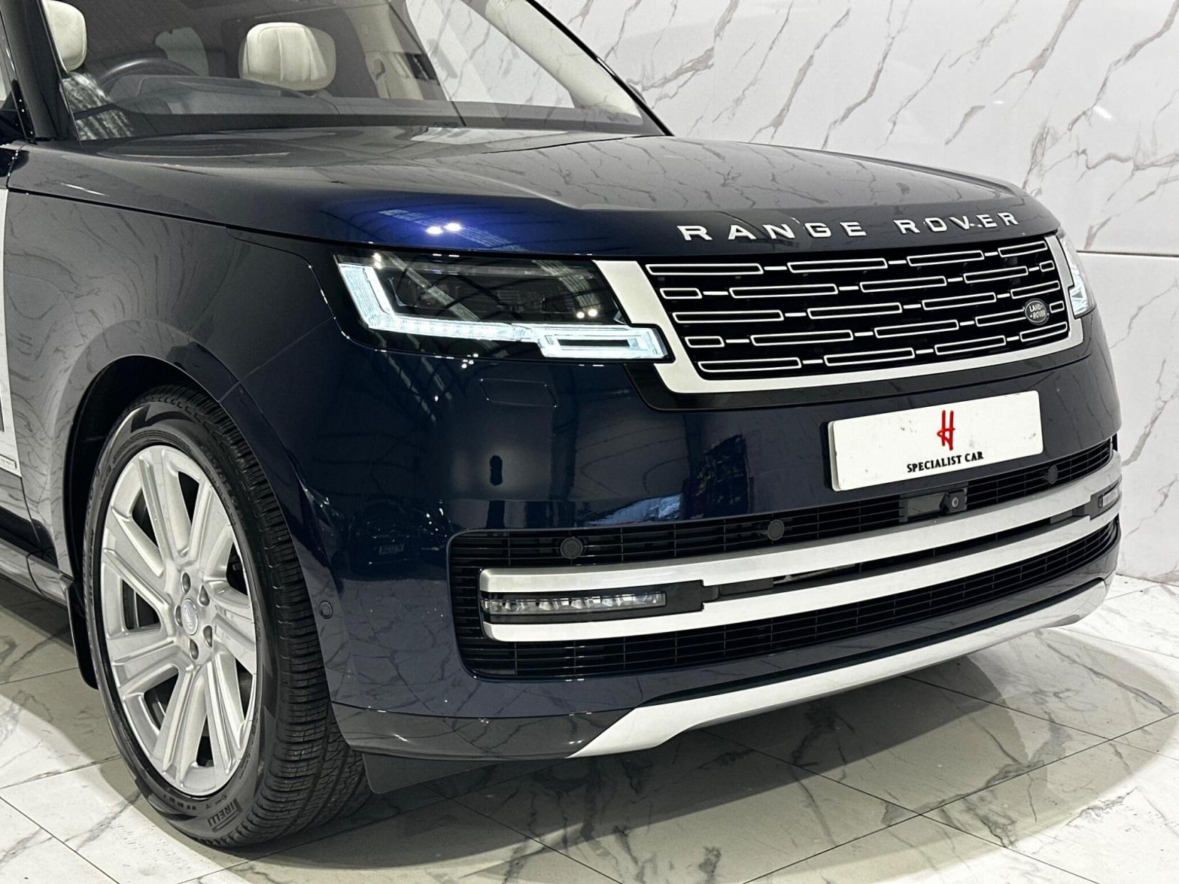 Land Rover Range Rover 3.0 P440e 38.2kWh Autobiography Auto 4WD Euro 6 (s/s) 5dr (LWB)