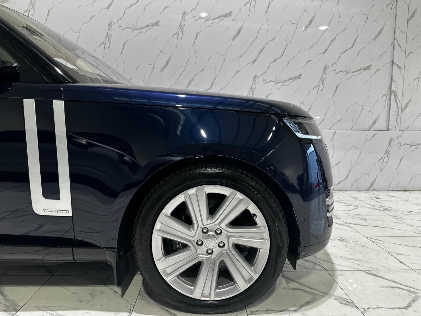 Land Rover Range Rover 3.0 P440e 38.2kWh Autobiography Auto 4WD Euro 6 (s/s) 5dr (LWB)