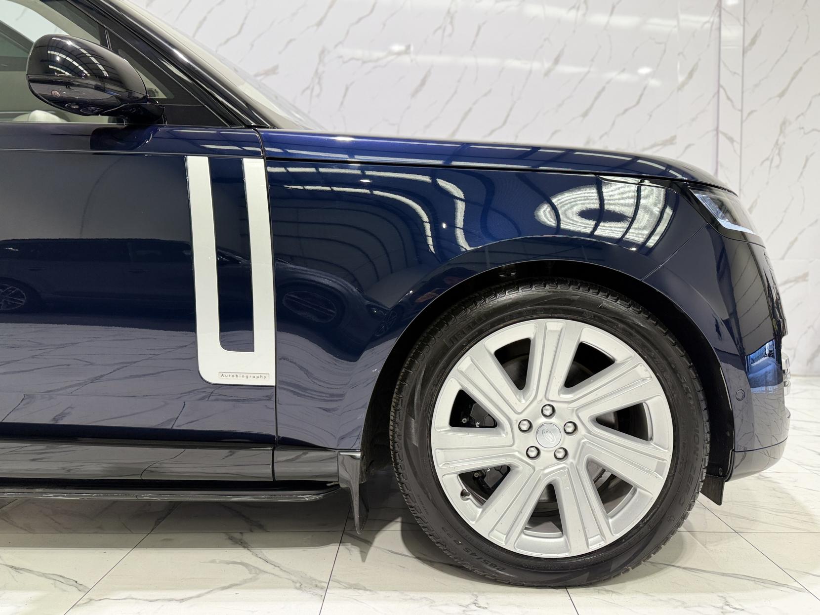 Land Rover Range Rover 3.0 P440e 38.2kWh Autobiography Auto 4WD Euro 6 (s/s) 5dr (LWB)