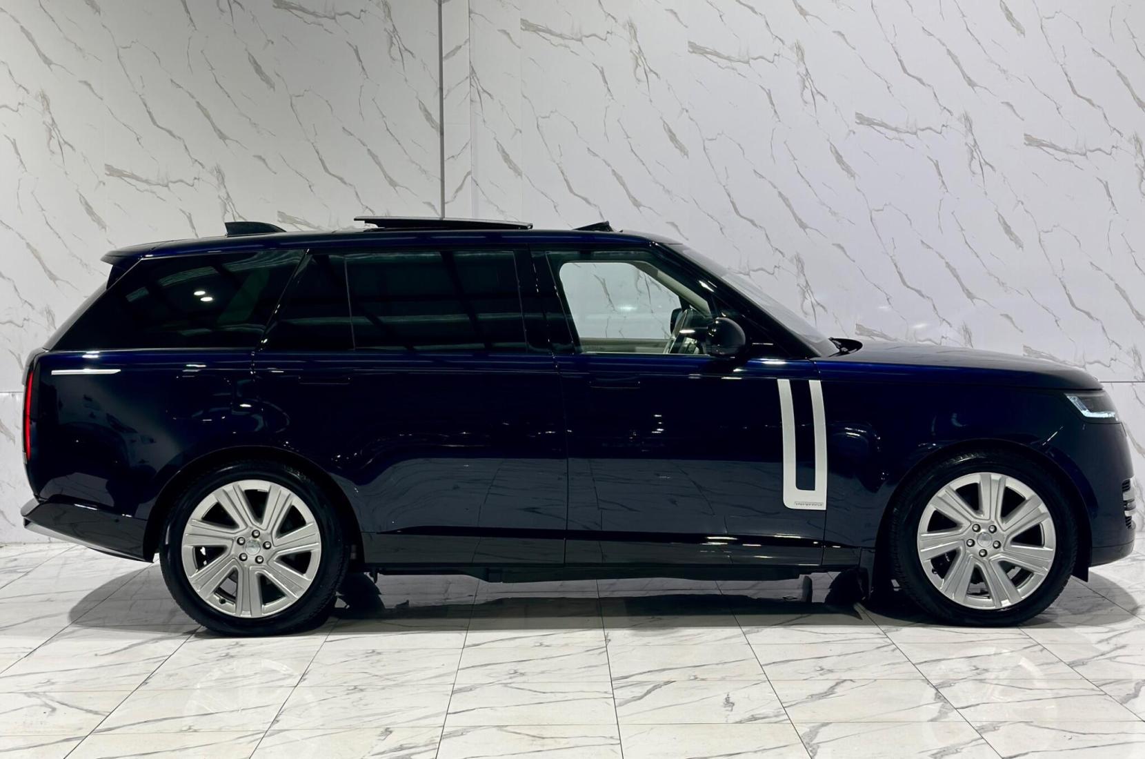 Land Rover Range Rover 3.0 P440e 38.2kWh Autobiography Auto 4WD Euro 6 (s/s) 5dr (LWB)