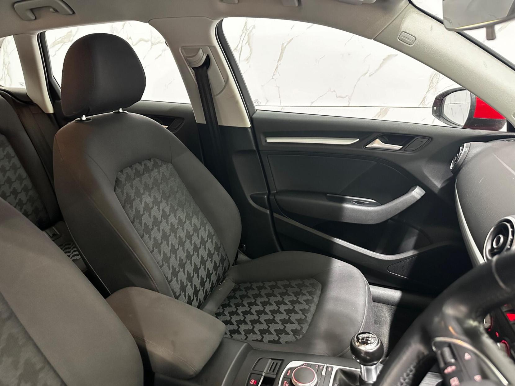 Audi A3 1.6 TDI ultra SE Technik Sportback Euro 6 (s/s) 5dr