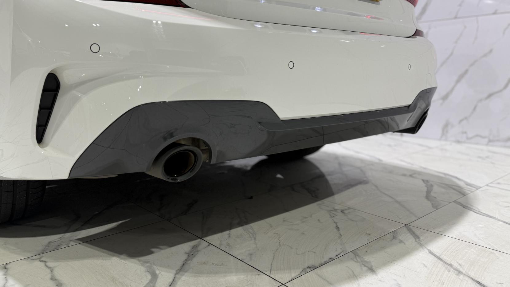 BMW 3 Series 2.0 320i M Sport Saloon 4dr Petrol Auto Euro 6 (s/s) (184 ps)