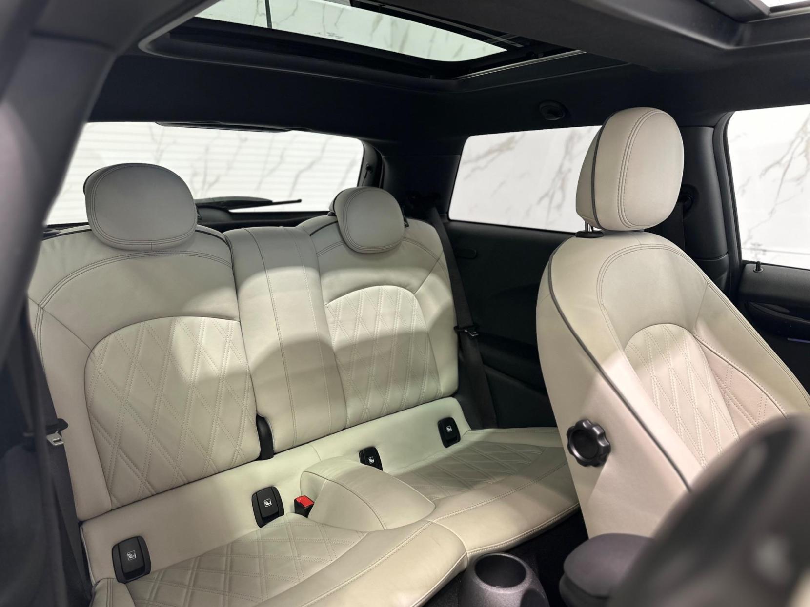 MINI Electric Hatch Cooper SE 32.6kWh Level 3 Auto 3dr