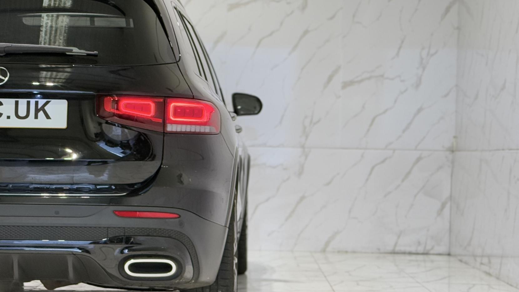 Mercedes-Benz GLB 1.3 GLB200 AMG Line Night Edition (Premium Plus) SUV 5dr Petrol 7G-DCT Euro 6 (s/s) (163 ps)