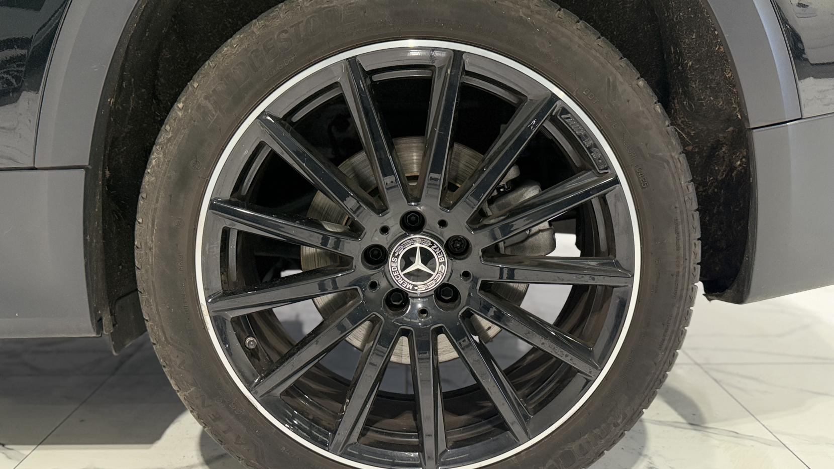 Mercedes-Benz GLB 1.3 GLB200 AMG Line Night Edition (Premium Plus) SUV 5dr Petrol 7G-DCT Euro 6 (s/s) (163 ps)