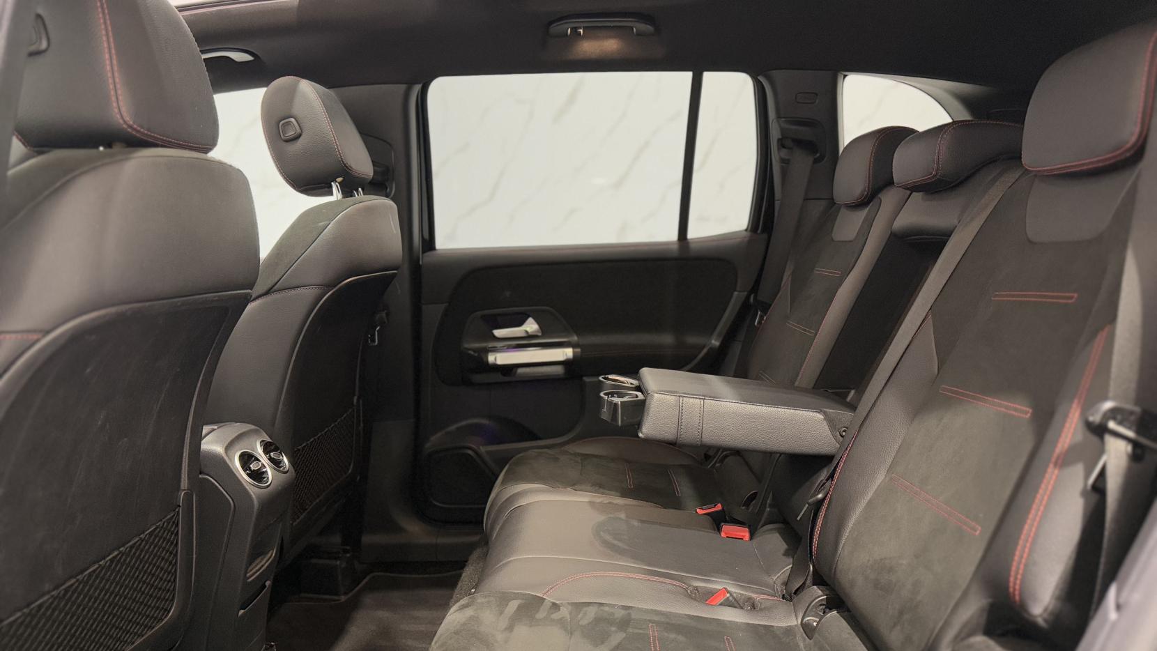 Mercedes-Benz GLB 1.3 GLB200 AMG Line Night Edition (Premium Plus) SUV 5dr Petrol 7G-DCT Euro 6 (s/s) (163 ps)