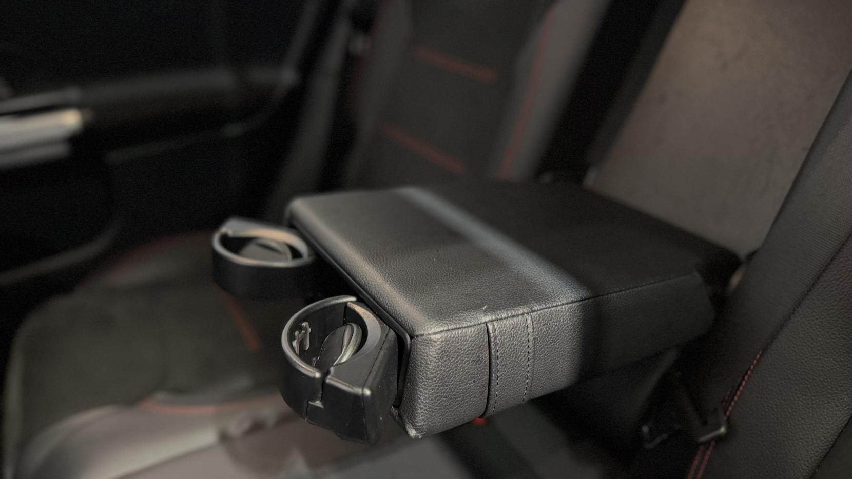 Mercedes-Benz GLB 1.3 GLB200 AMG Line Night Edition (Premium Plus) SUV 5dr Petrol 7G-DCT Euro 6 (s/s) (163 ps)