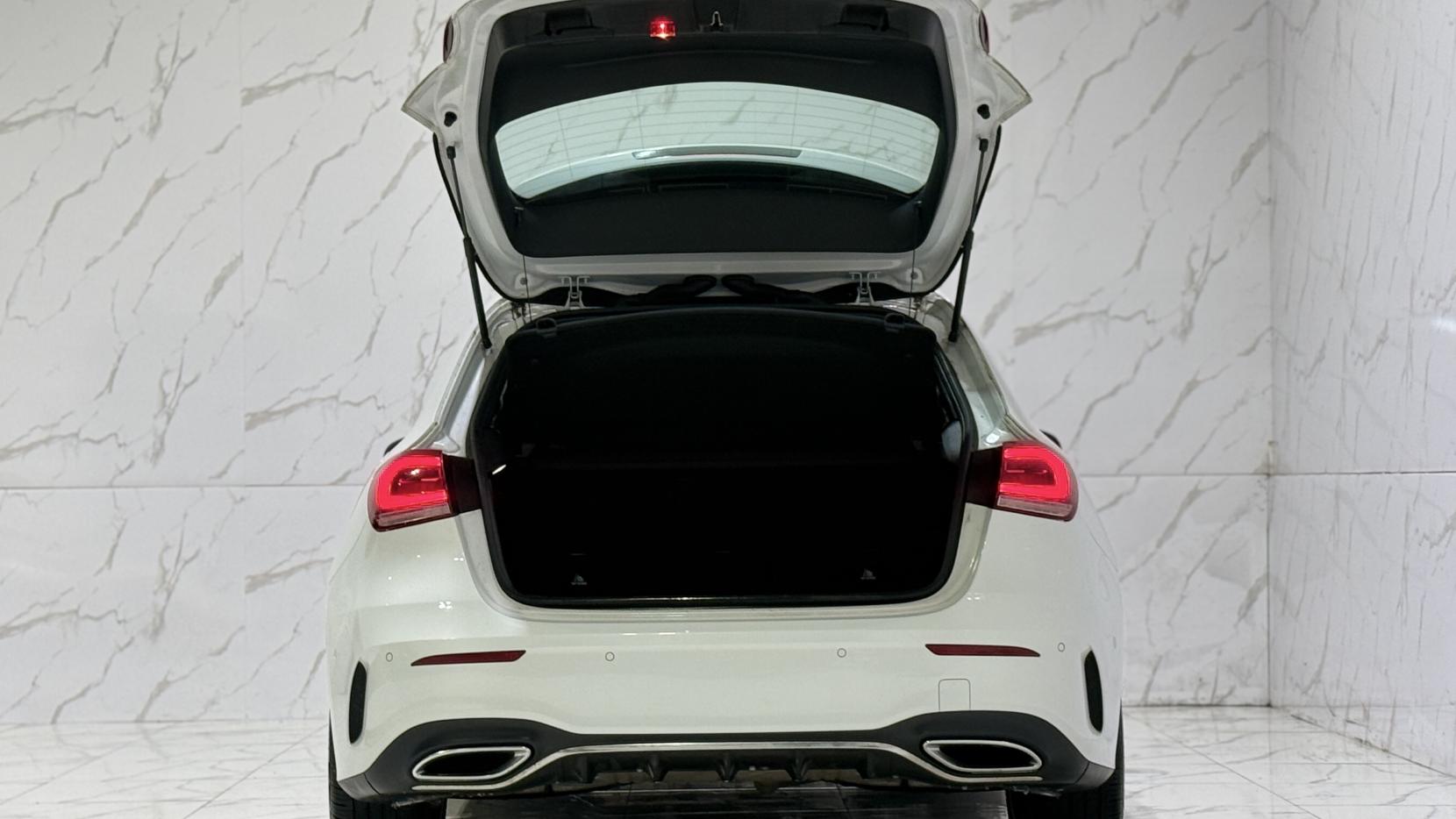 Mercedes-Benz A Class 1.3 A180 AMG Line (Premium Plus) Hatchback 5dr Petrol 7G-DCT Euro 6 (s/s) (136 ps)