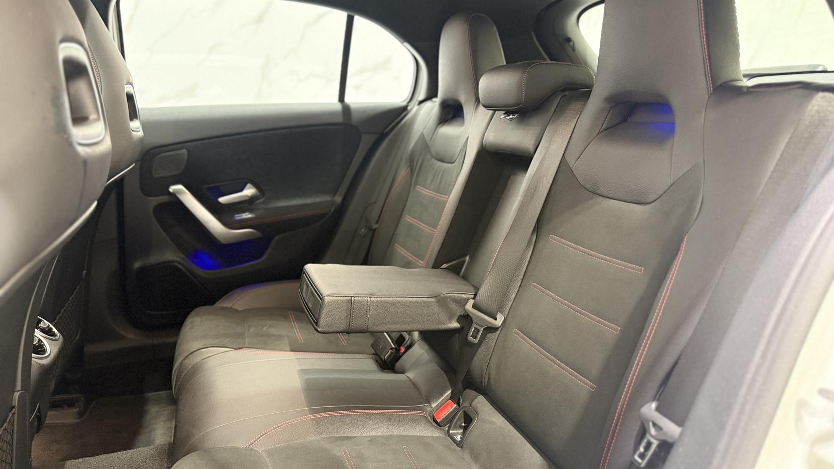 Mercedes-Benz A Class 1.3 A180 AMG Line (Premium Plus) Hatchback 5dr Petrol 7G-DCT Euro 6 (s/s) (136 ps)