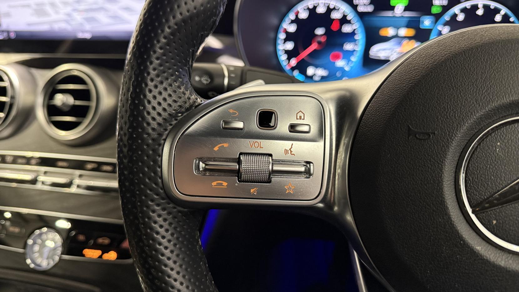 Mercedes-Benz C Class 2.0 C300 AMG Line (Premium) Cabriolet 2dr Petrol G-Tronic+ Euro 6 (s/s) (258 ps)