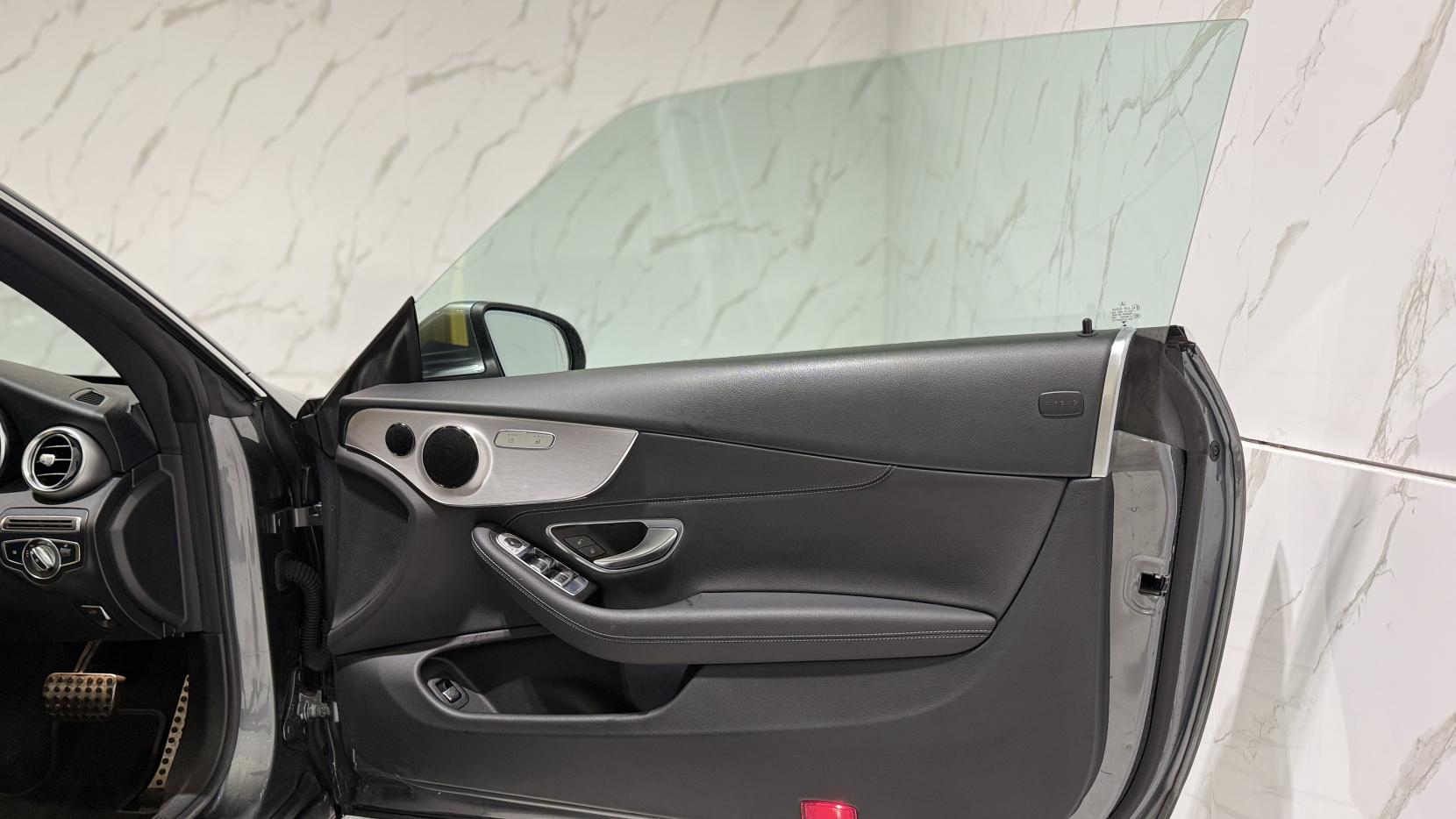 Mercedes-Benz C Class 2.0 C300 AMG Line (Premium) Cabriolet 2dr Petrol G-Tronic+ Euro 6 (s/s) (258 ps)