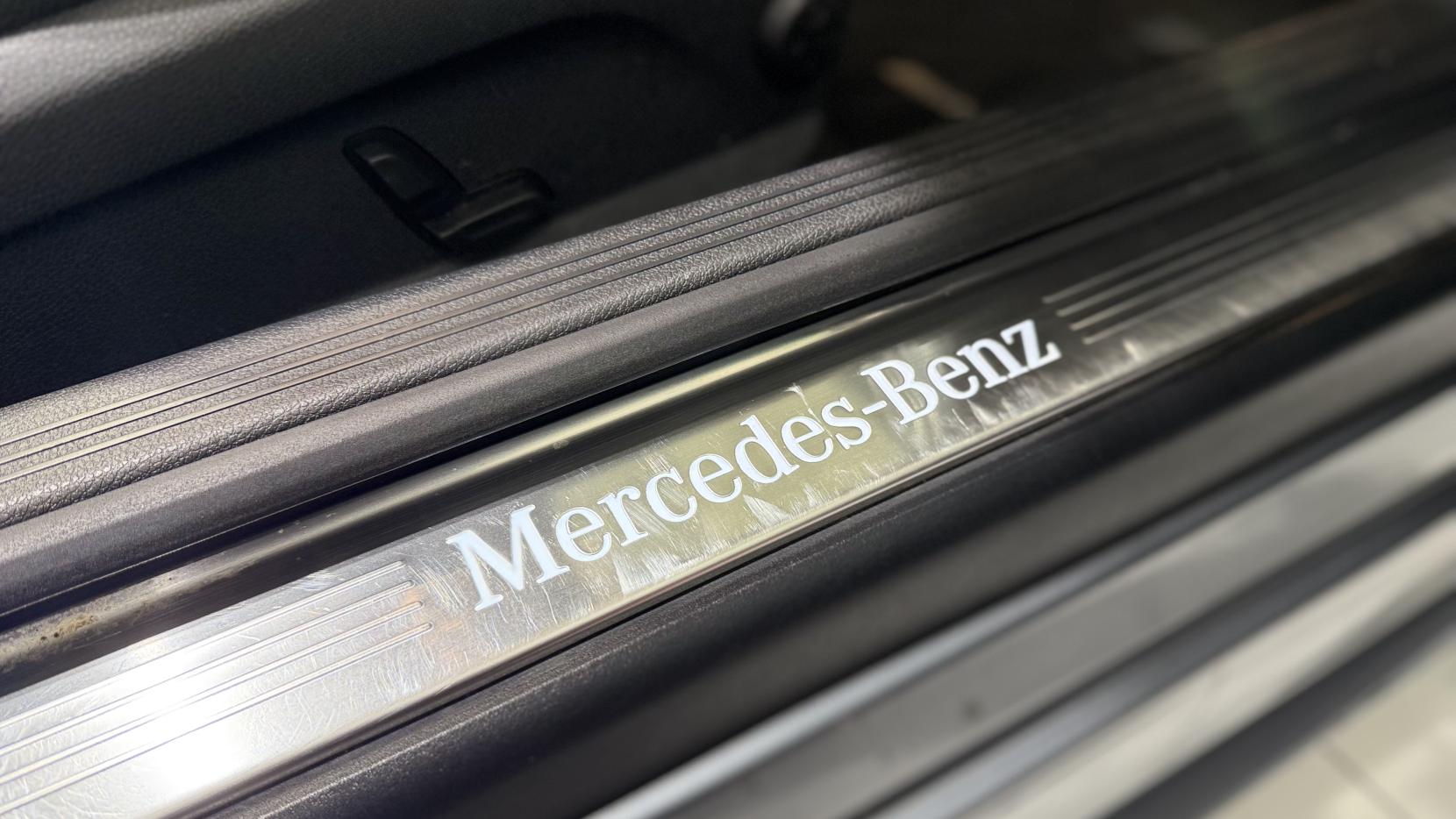 Mercedes-Benz C Class 2.0 C300 AMG Line (Premium) Cabriolet 2dr Petrol G-Tronic+ Euro 6 (s/s) (258 ps)