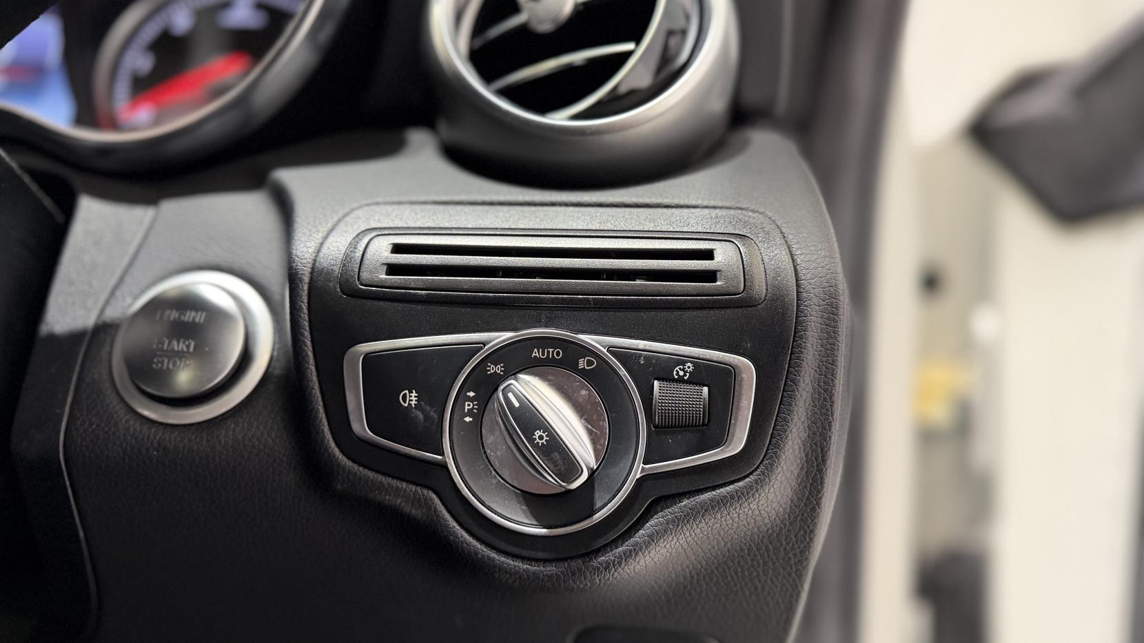 Mercedes-Benz C Class 2.1 C250d Sport (Premium Plus) Coupe 2dr Diesel G-Tronic+ Euro 6 (s/s) (204 ps)