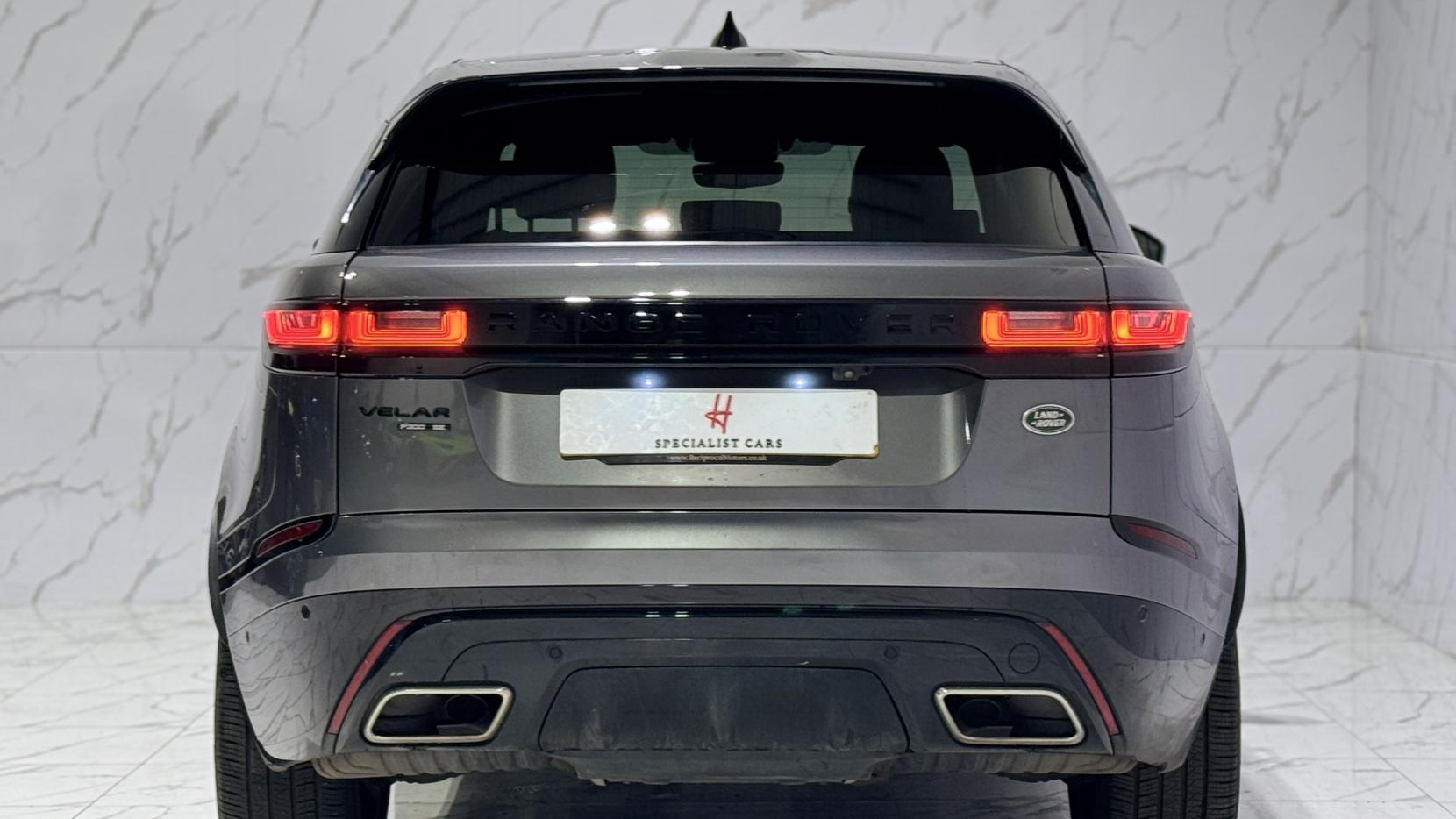 Land Rover Range Rover Velar 2.0 P300 GPF R-Dynamic SE SUV 5dr Petrol Auto 4WD Euro 6 (s/s) (300 ps)