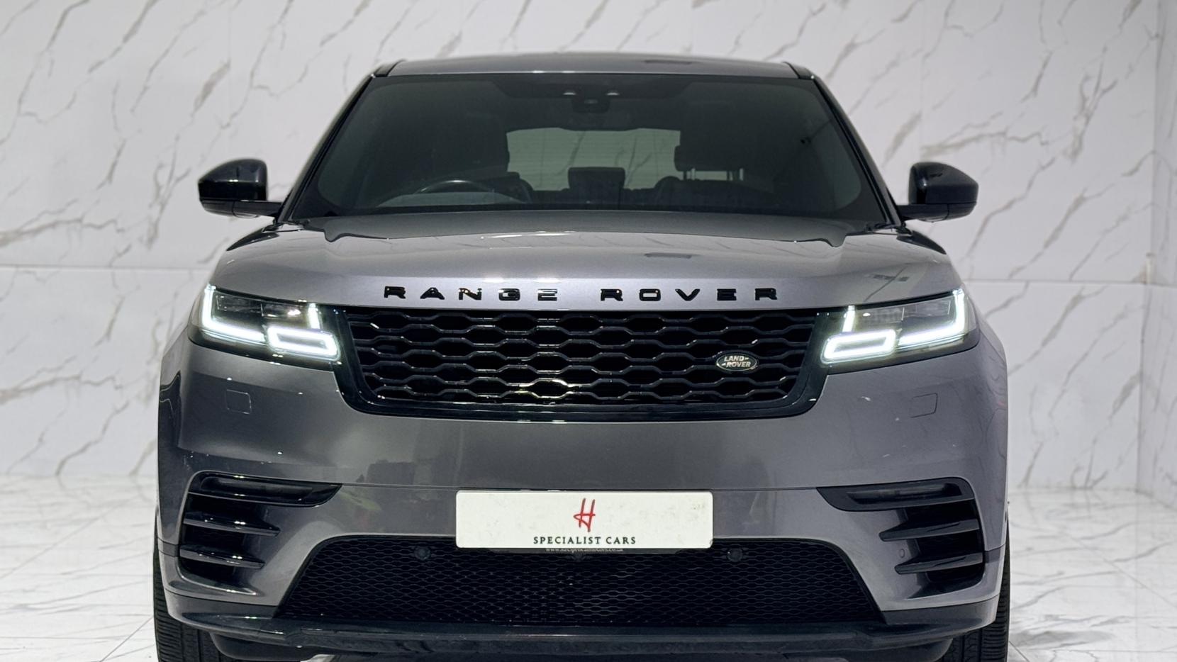 Land Rover Range Rover Velar 2.0 P300 GPF R-Dynamic SE SUV 5dr Petrol Auto 4WD Euro 6 (s/s) (300 ps)