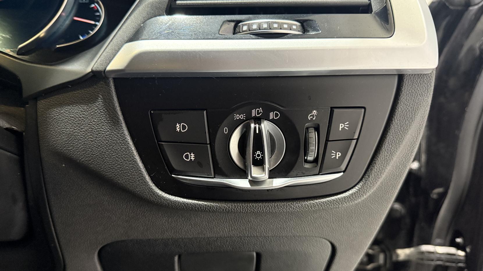 BMW X4 3.0 M40i SUV 5dr Petrol Auto xDrive Euro 6 (s/s) (354 ps)