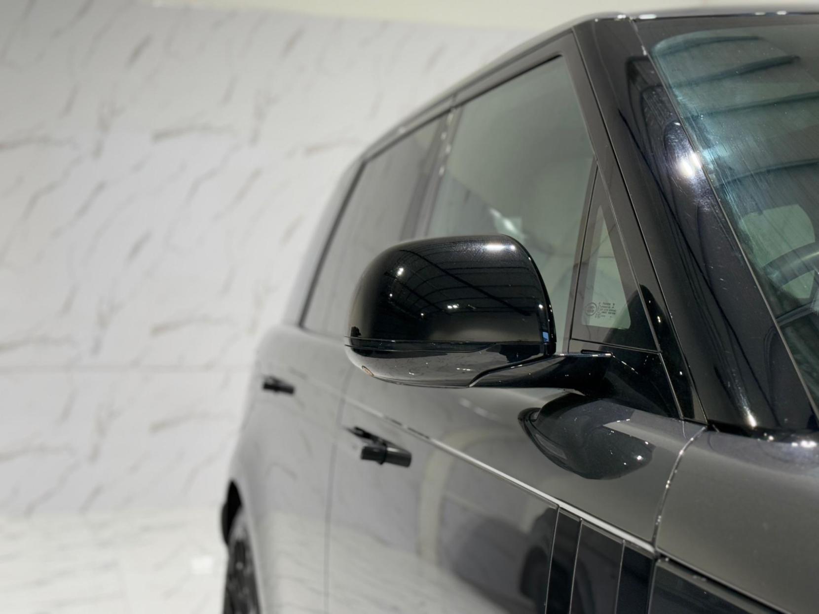 Land Rover Range Rover 3.0 P440e 38.2kWh SE Auto 4WD Euro 6 (s/s) 5dr