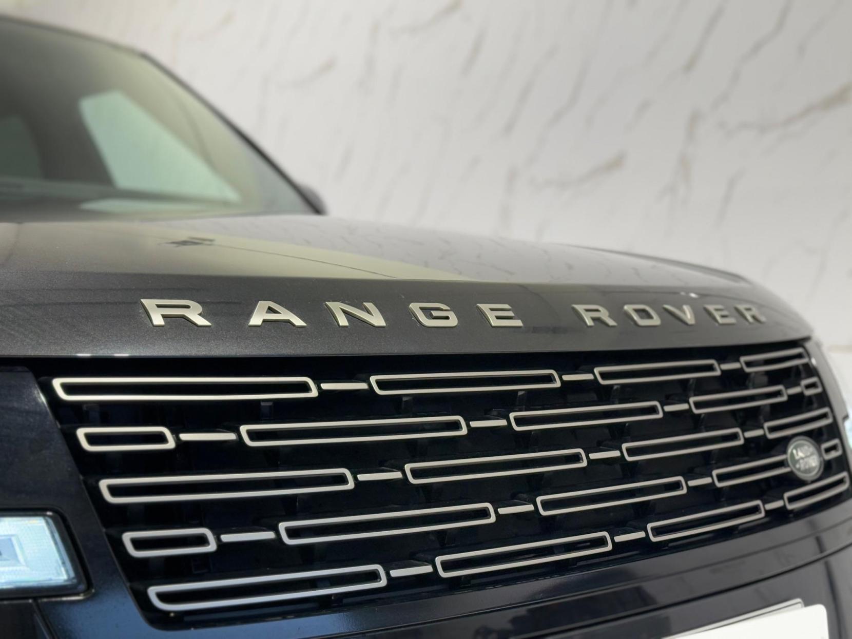 Land Rover Range Rover 3.0 P440e 38.2kWh SE Auto 4WD Euro 6 (s/s) 5dr