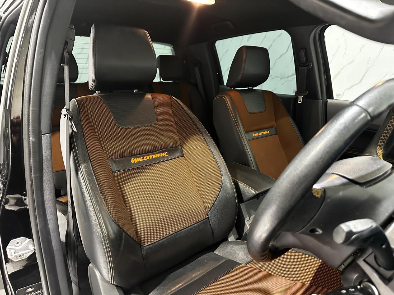 Ford Ranger 3.2 TDCi Wildtrak Auto 4WD Euro 5 4dr