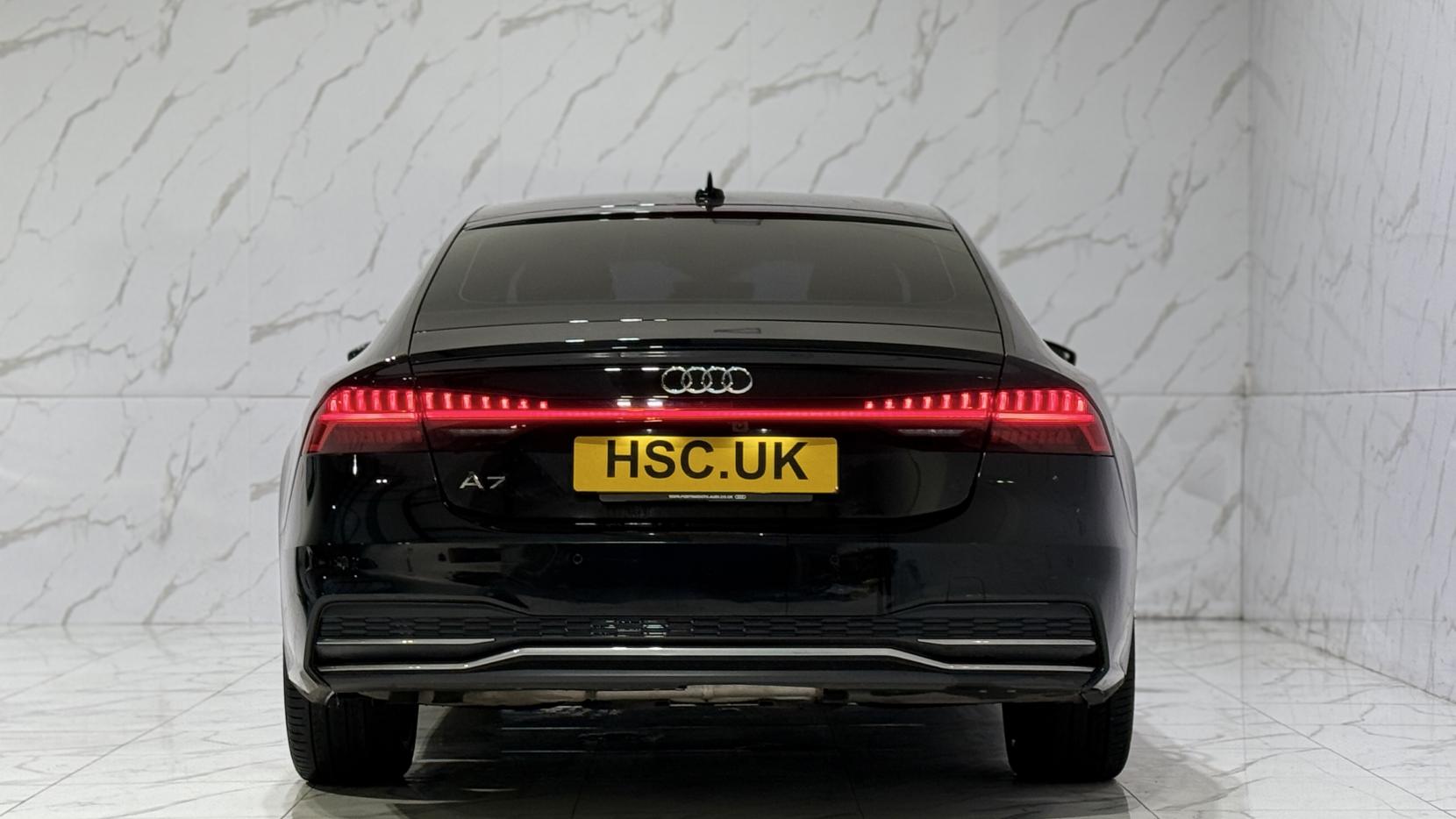 Audi A7 2.0 TDI 40 S line Sportback 5dr Diesel S Tronic Euro 6 (s/s) (204 ps)