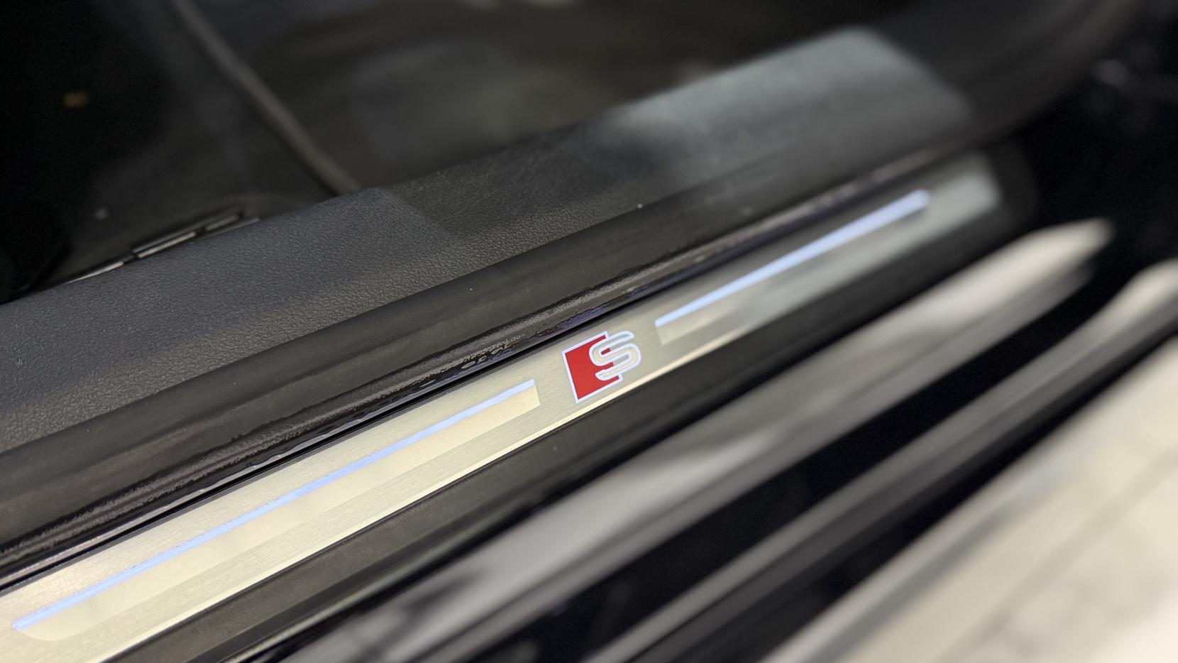 Audi A7 2.0 TDI 40 S line Sportback 5dr Diesel S Tronic Euro 6 (s/s) (204 ps)