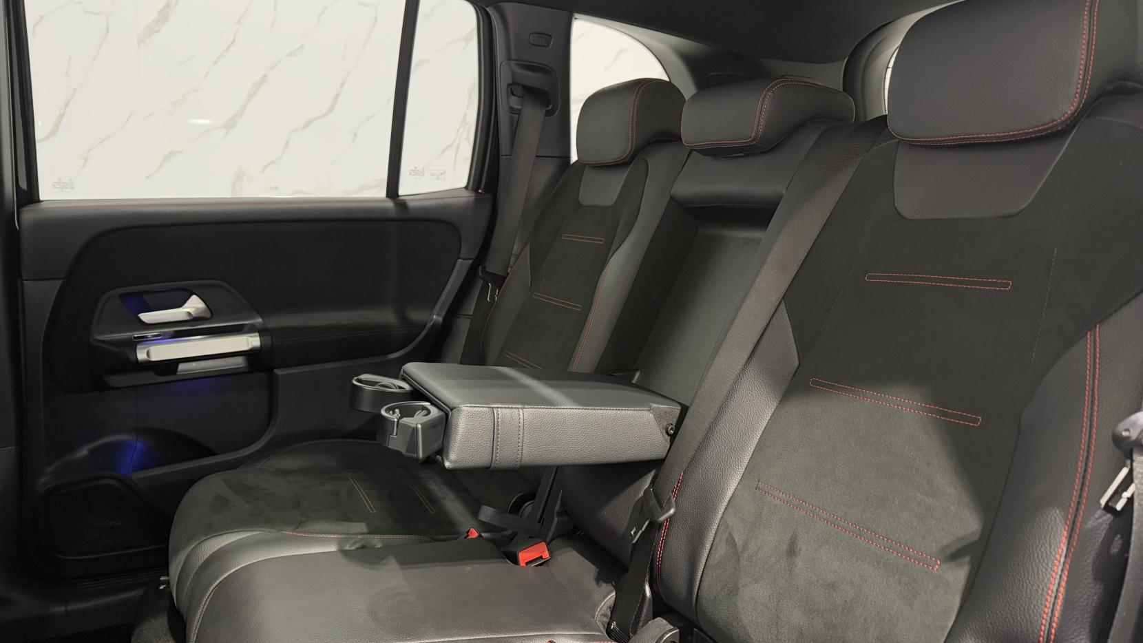 Mercedes-Benz GLB 1.3 GLB200 AMG Line Night Edition (Premium Plus) SUV 5dr Petrol 7G-DCT Euro 6 (s/s) (163 ps)