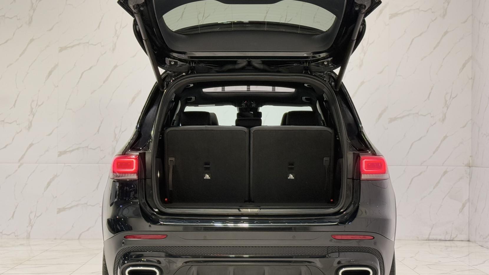 Mercedes-Benz GLB 1.3 GLB200 AMG Line Night Edition (Premium Plus) SUV 5dr Petrol 7G-DCT Euro 6 (s/s) (163 ps)