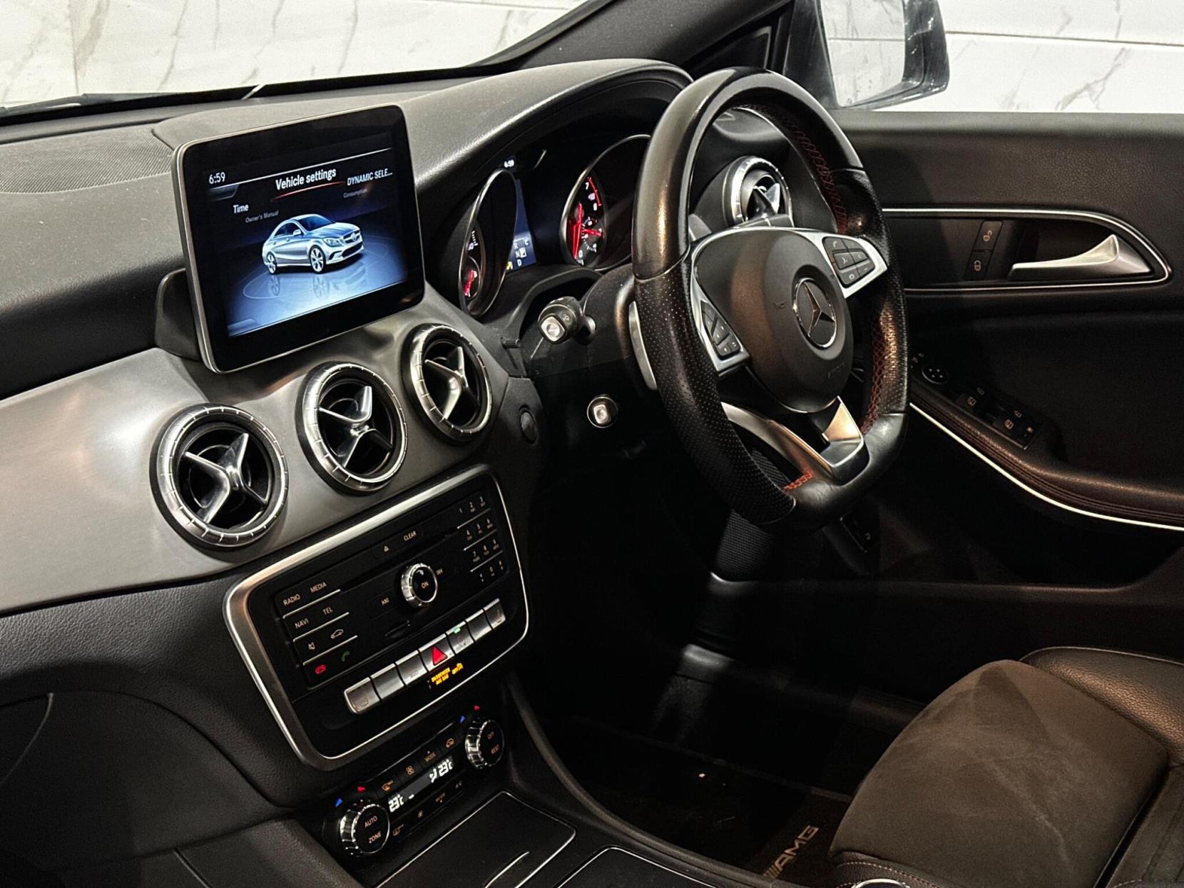Mercedes-Benz CLA 1.6 CLA200 AMG Line Night Edition Coupe 7G-DCT Euro 6 (s/s) 4dr