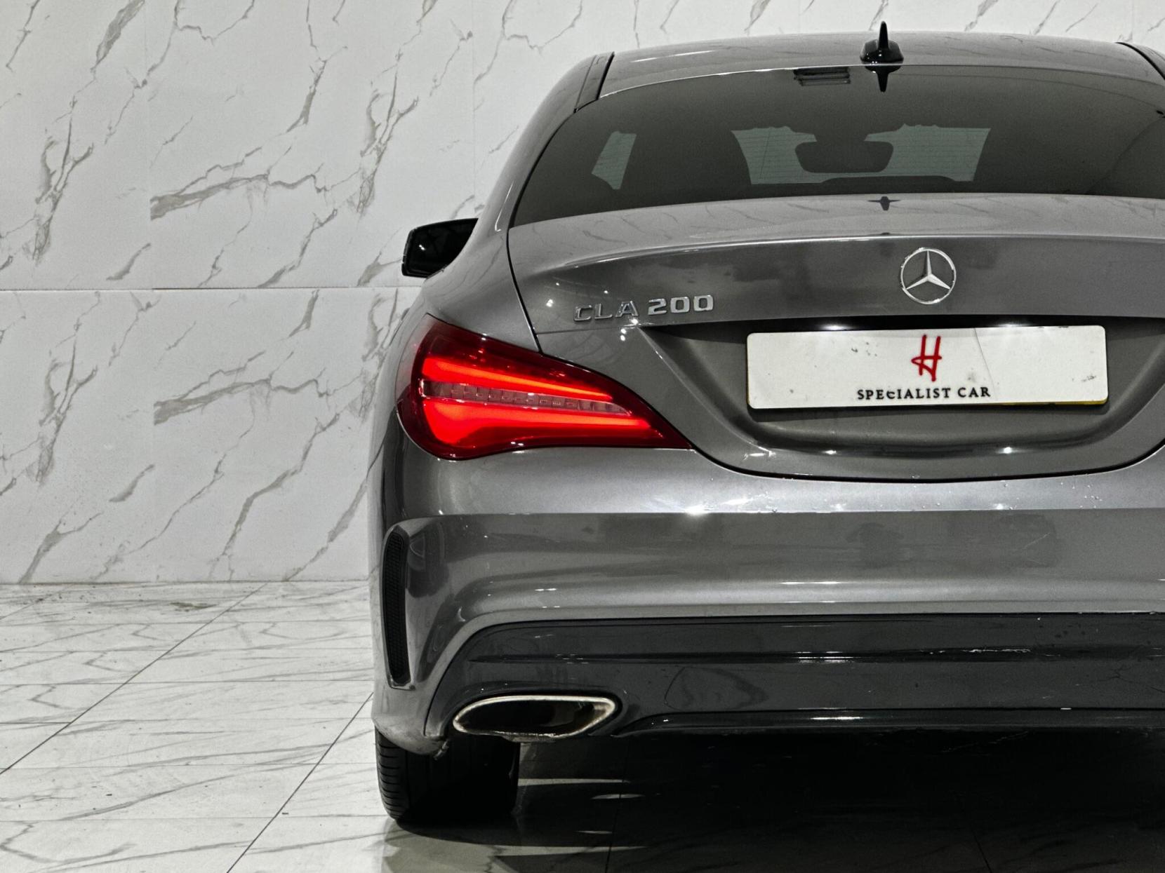 Mercedes-Benz CLA 1.6 CLA200 AMG Line Night Edition Coupe 7G-DCT Euro 6 (s/s) 4dr