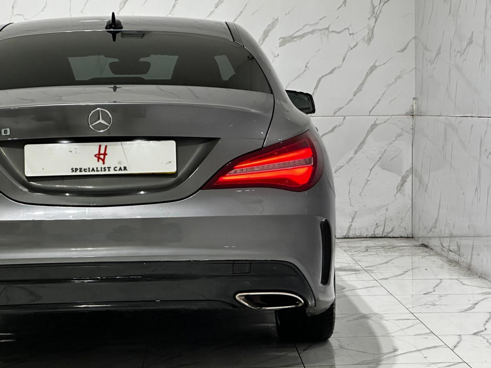 Mercedes-Benz CLA 1.6 CLA200 AMG Line Night Edition Coupe 7G-DCT Euro 6 (s/s) 4dr