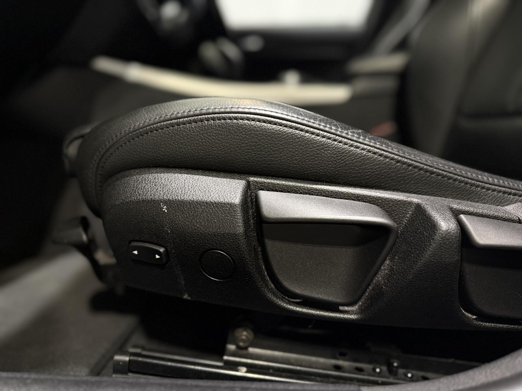 BMW 1 Series 3.0 M140i Shadow Edition Hatchback 5dr Petrol Auto Euro 6 (s/s) (340 ps)