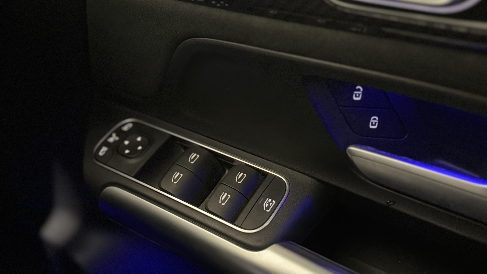 Mercedes-Benz GLA 1.3 GLA200 AMG Line (Premium Plus) SUV 5dr Petrol 7G-DCT Euro 6 (s/s) (163 ps)