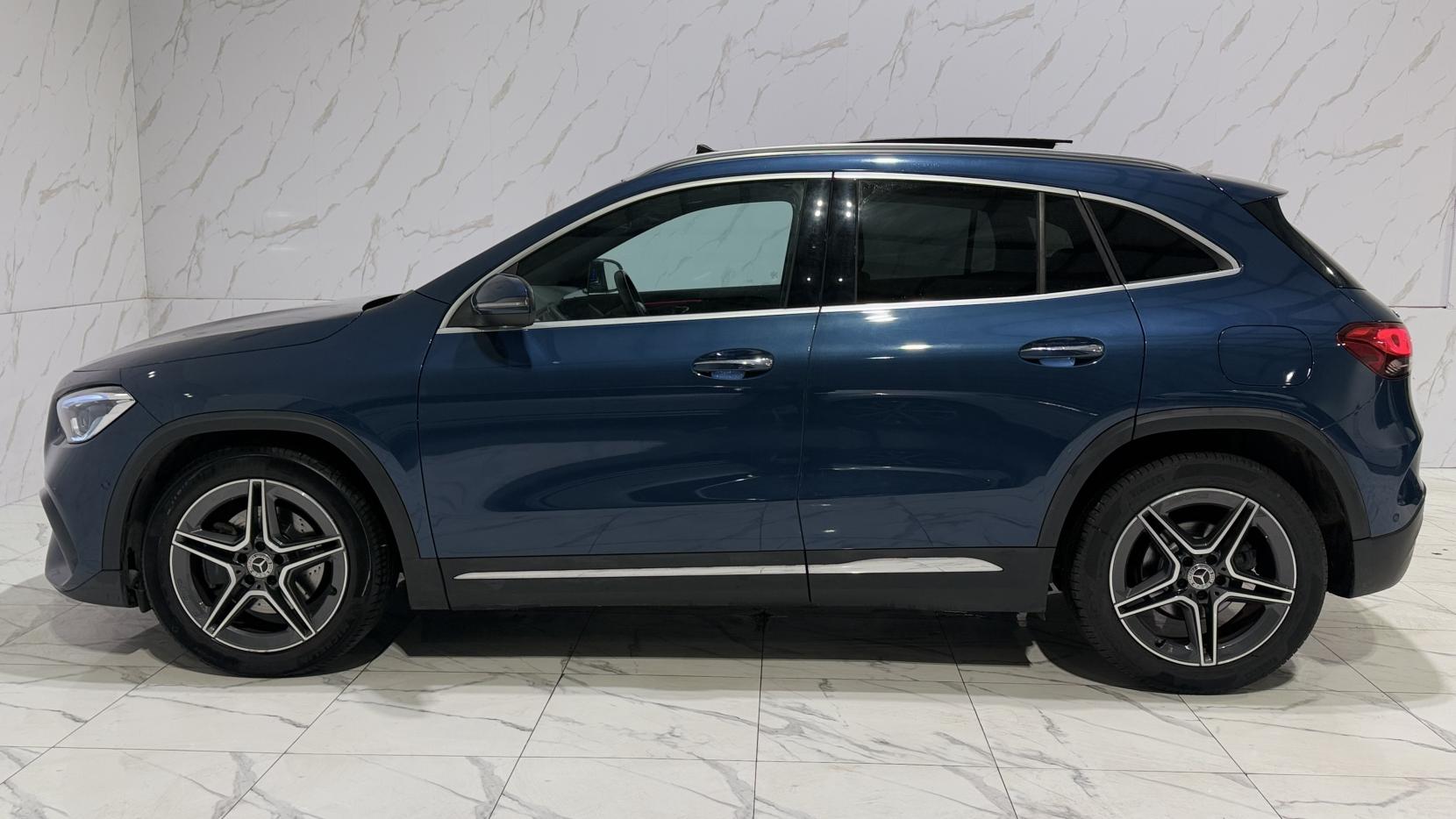 Mercedes-Benz GLA 1.3 GLA200 AMG Line (Premium Plus) SUV 5dr Petrol 7G-DCT Euro 6 (s/s) (163 ps)