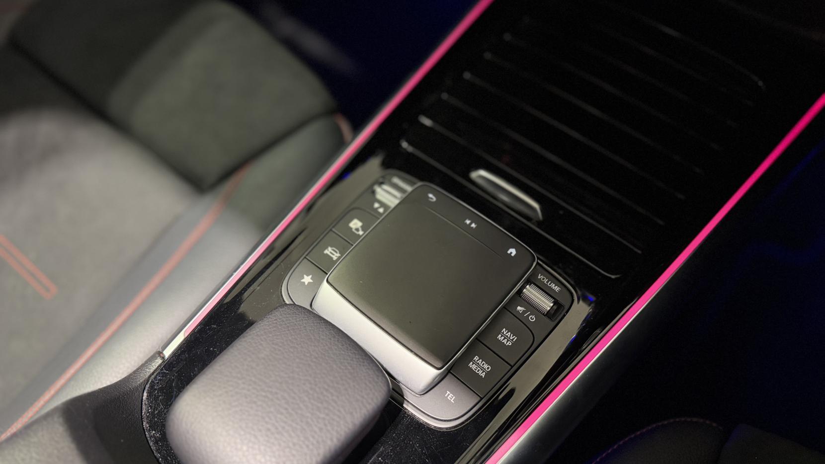 Mercedes-Benz GLA 1.3 GLA200 AMG Line (Premium Plus) SUV 5dr Petrol 7G-DCT Euro 6 (s/s) (163 ps)