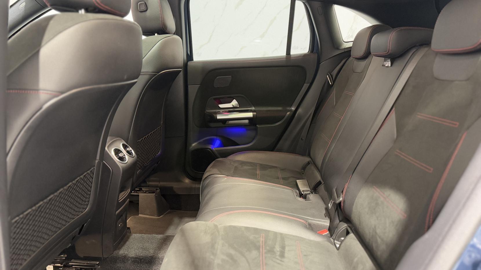 Mercedes-Benz GLA 1.3 GLA200 AMG Line (Premium Plus) SUV 5dr Petrol 7G-DCT Euro 6 (s/s) (163 ps)