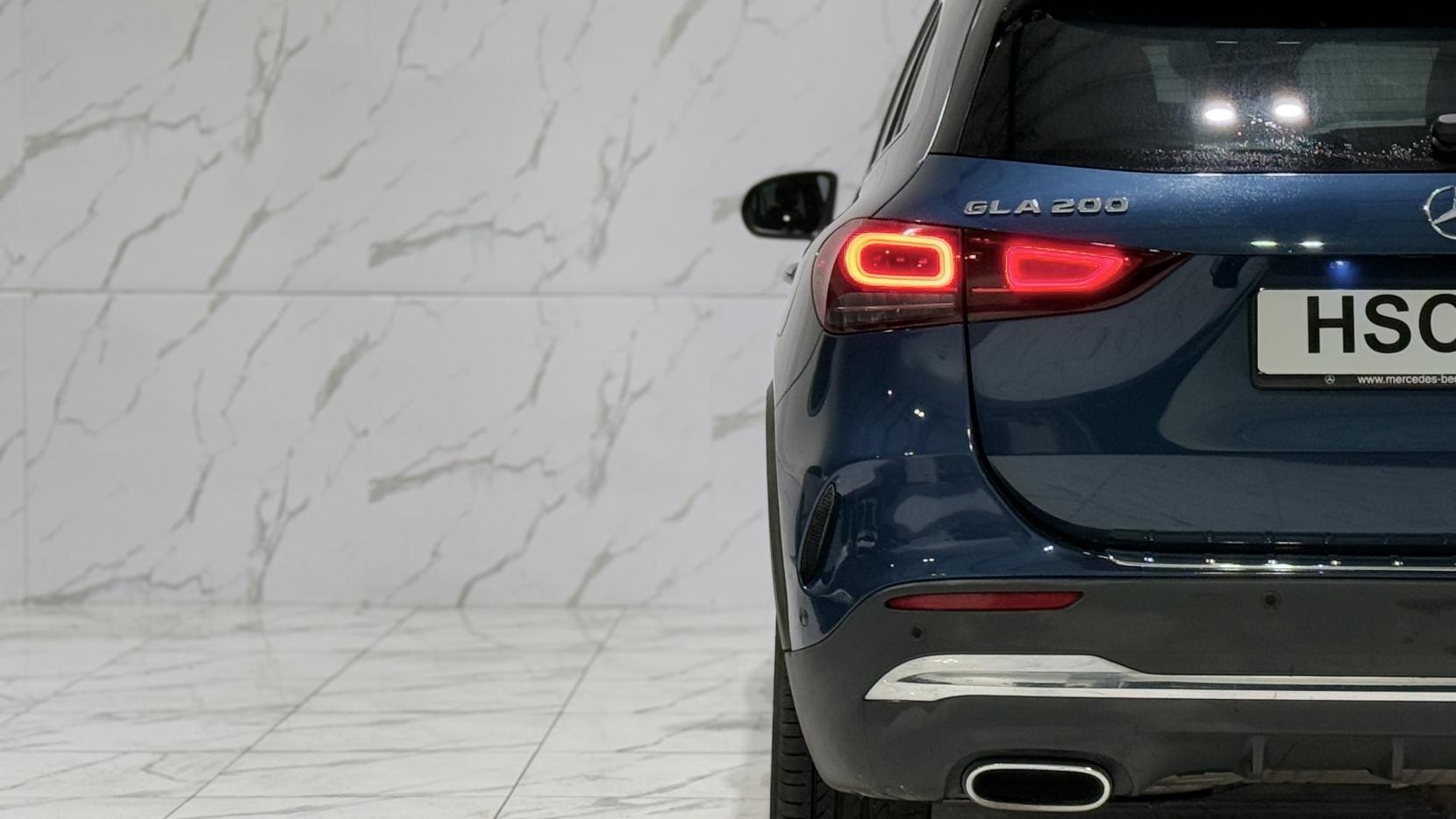 Mercedes-Benz GLA 1.3 GLA200 AMG Line (Premium Plus) SUV 5dr Petrol 7G-DCT Euro 6 (s/s) (163 ps)