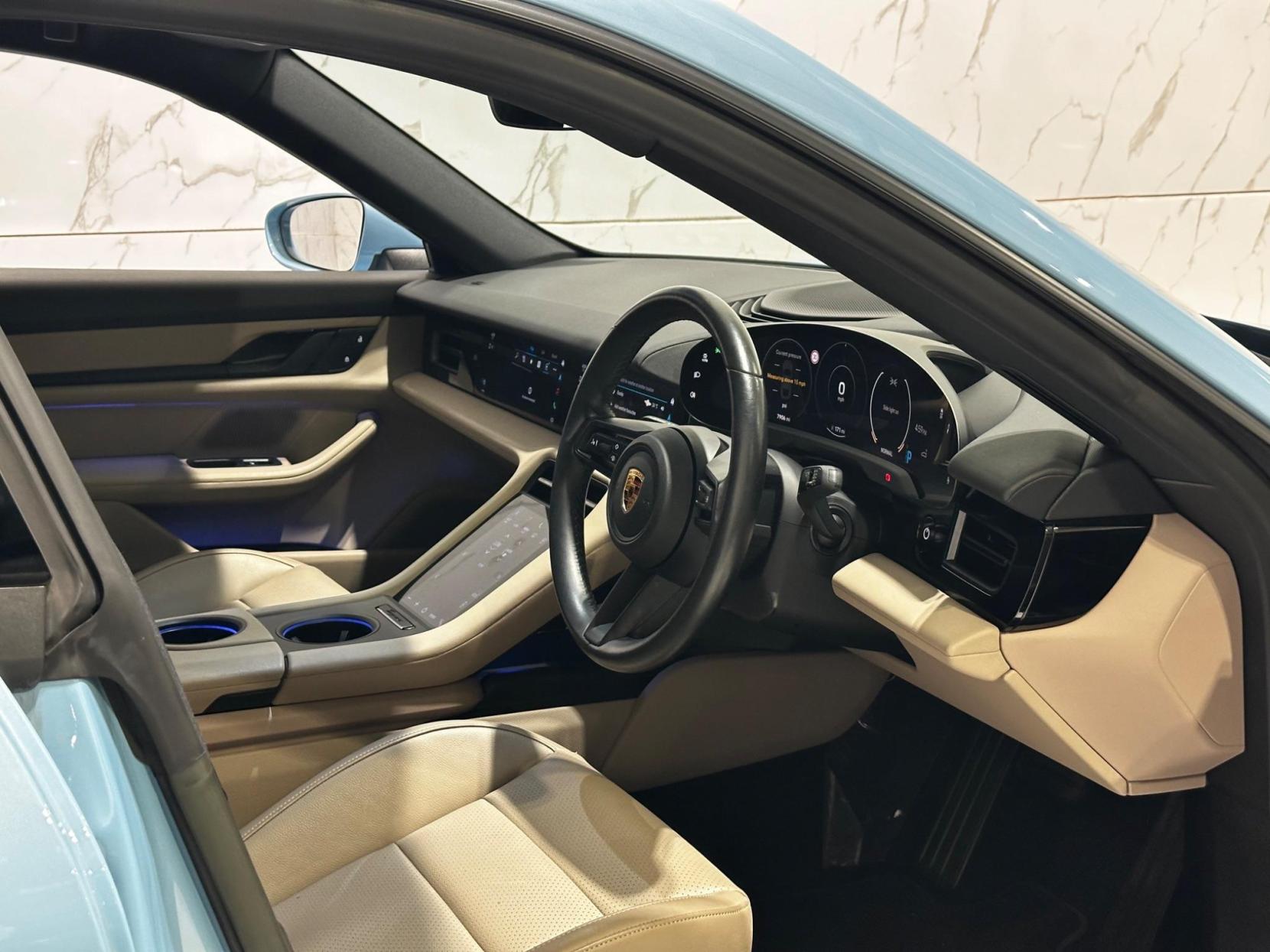 Porsche Taycan Performance 79.2kWh Auto RWD 4dr