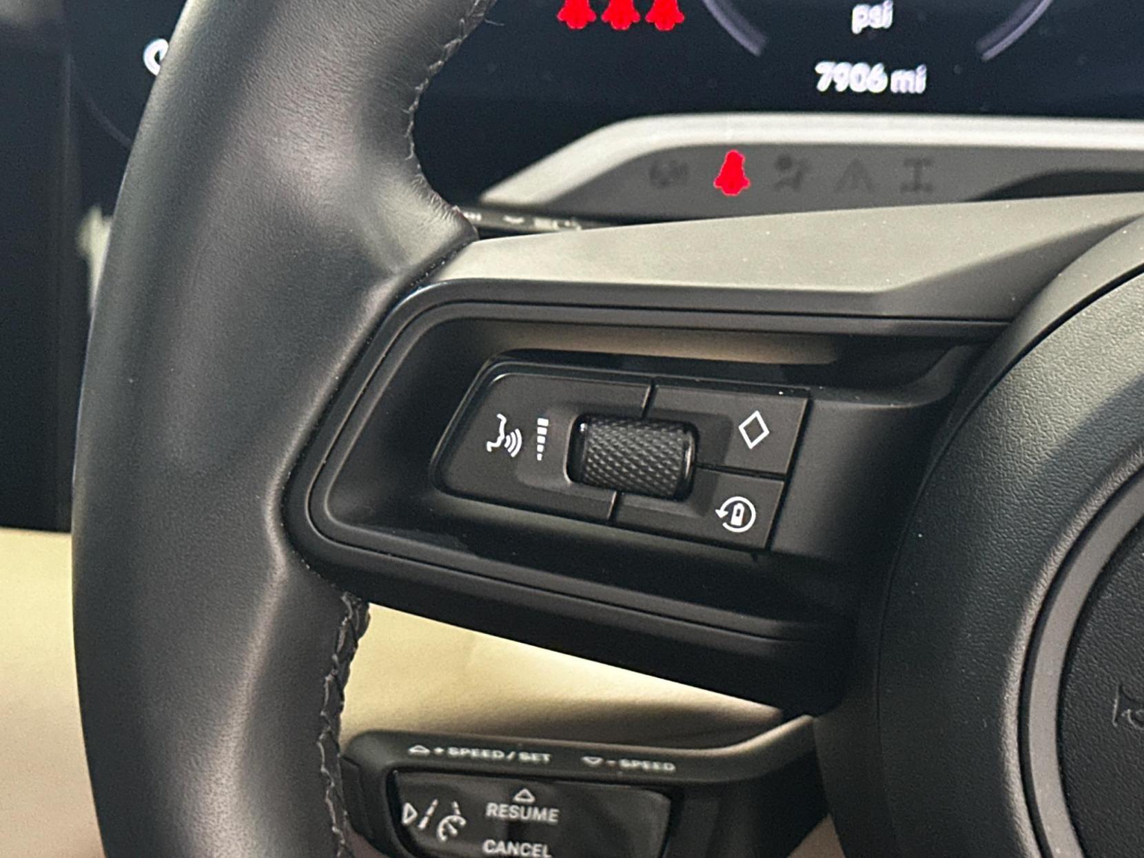 Porsche Taycan Performance 79.2kWh Auto RWD 4dr