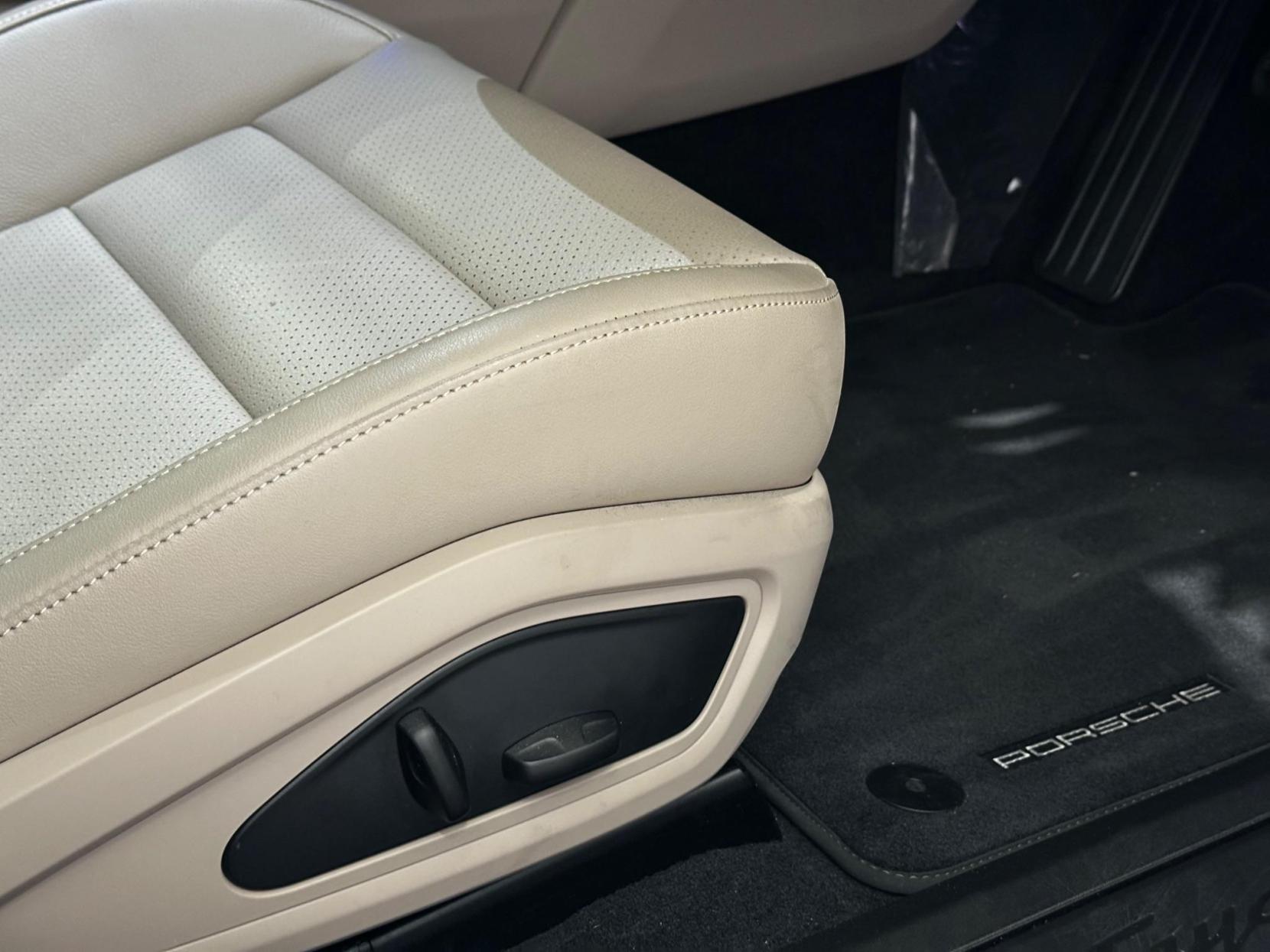 Porsche Taycan Performance 79.2kWh Auto RWD 4dr
