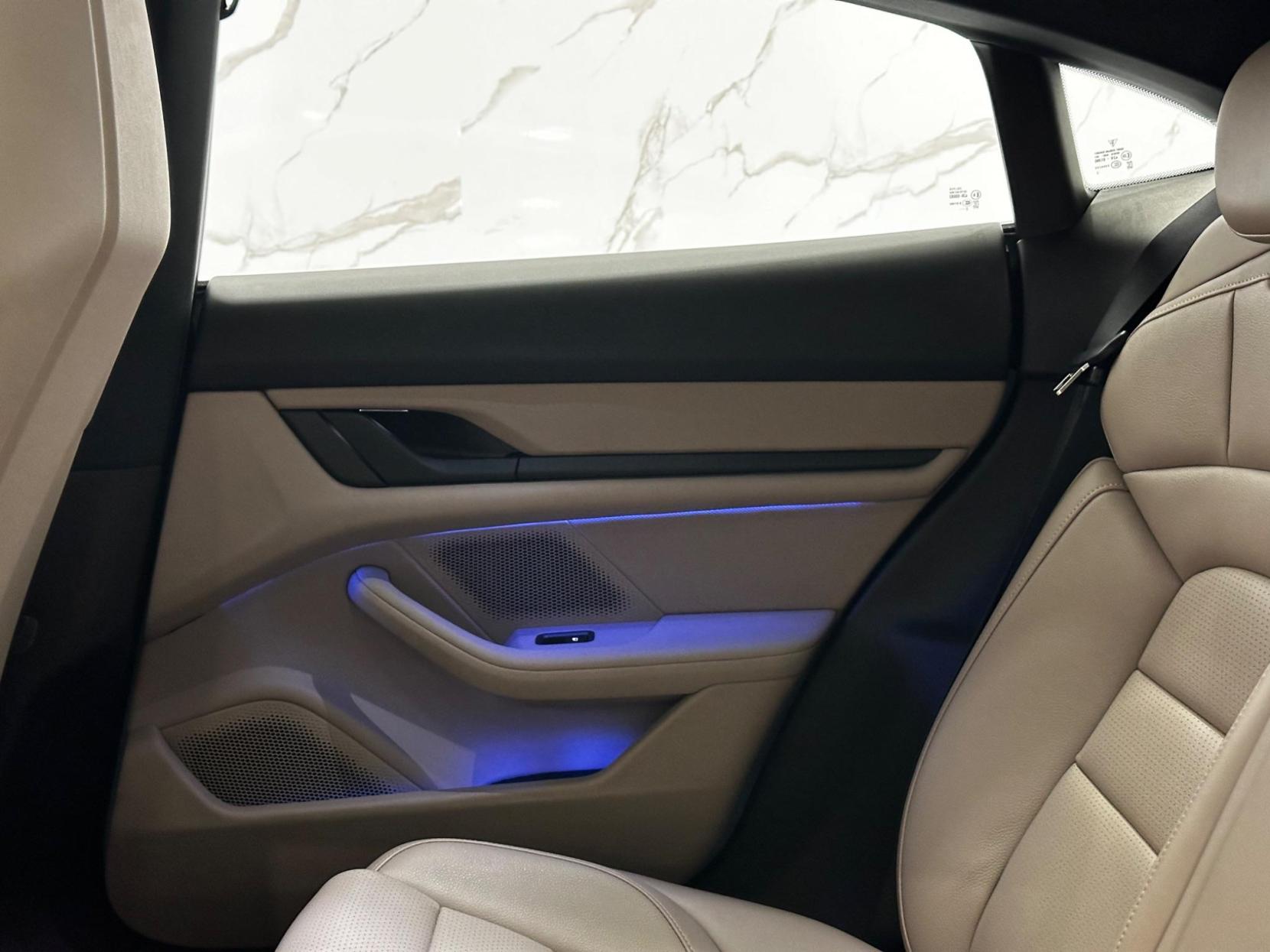 Porsche Taycan Performance 79.2kWh Auto RWD 4dr