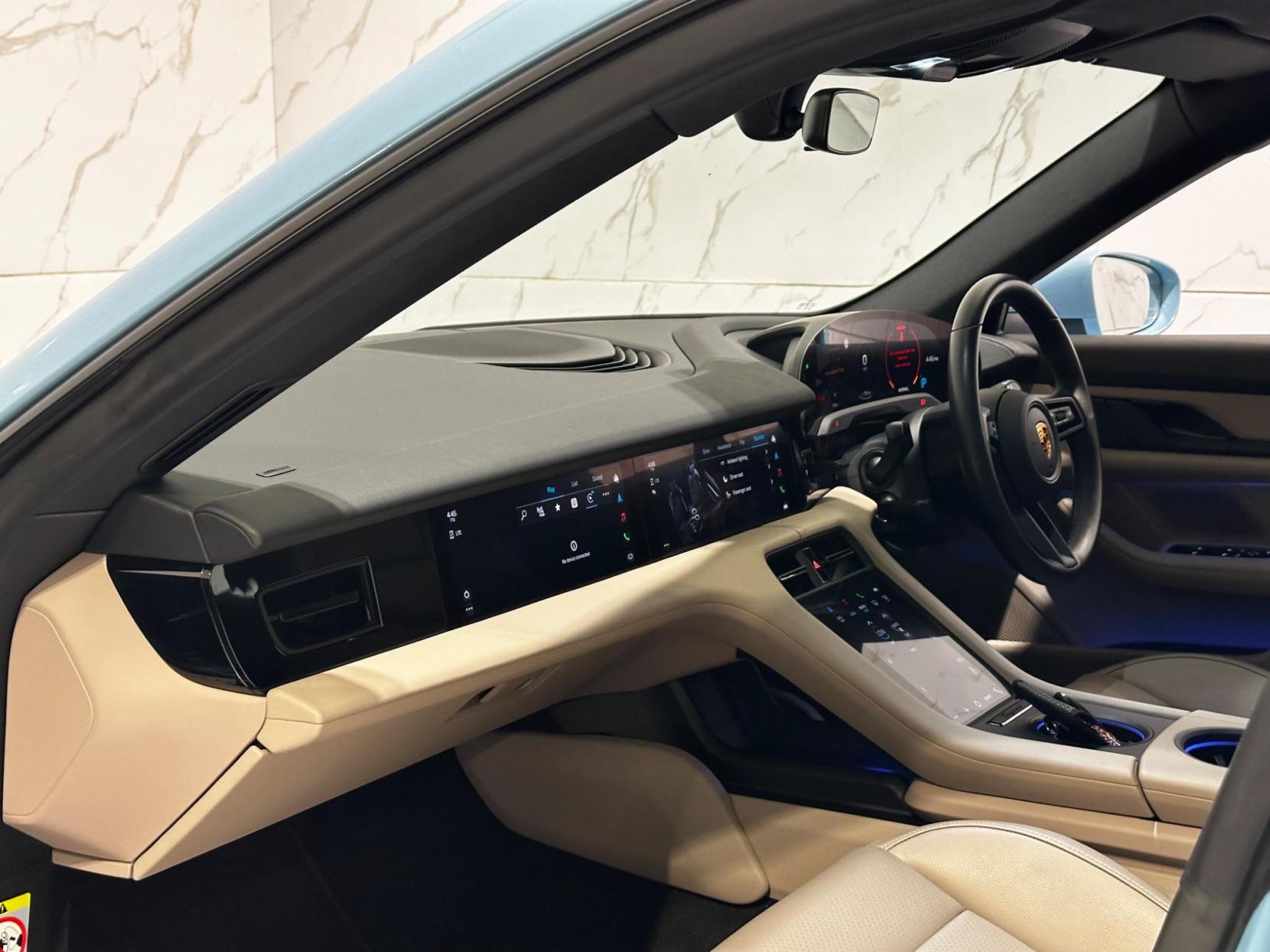 Porsche Taycan Performance 79.2kWh Auto RWD 4dr