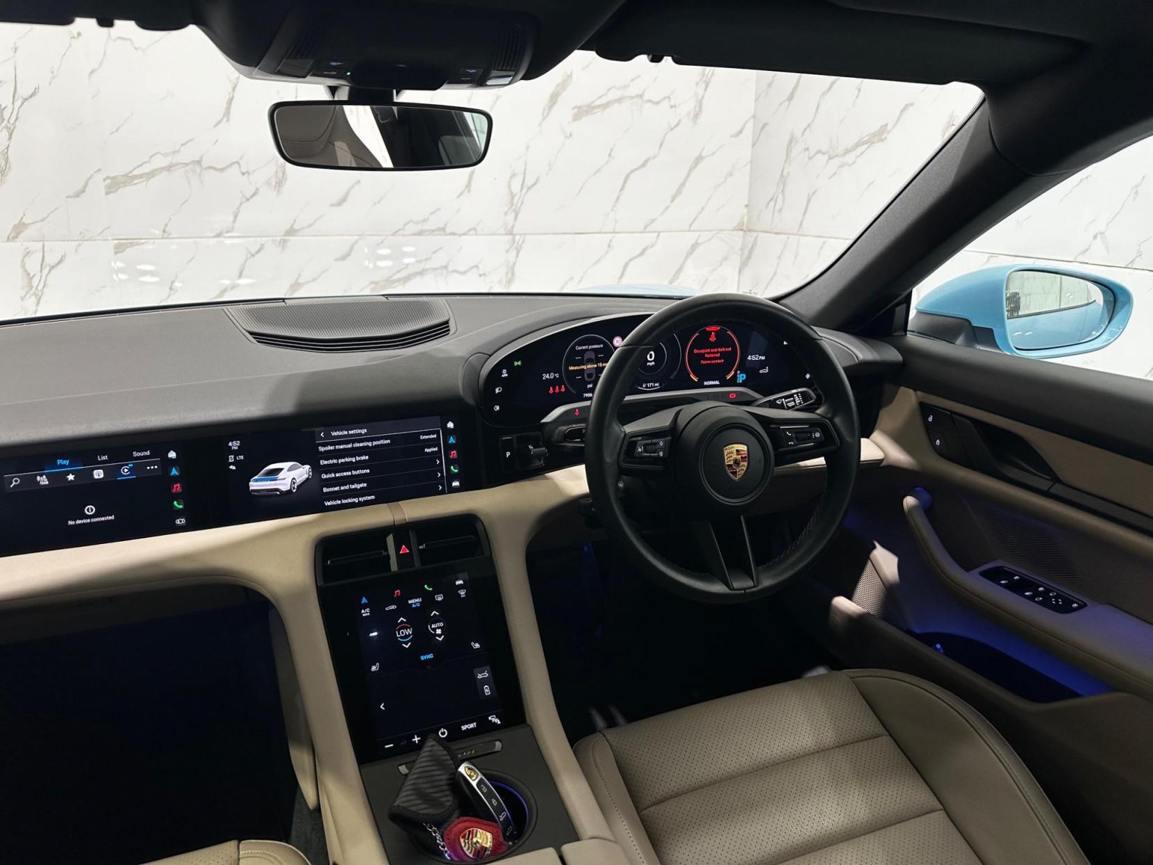 Porsche Taycan Performance 79.2kWh Auto RWD 4dr