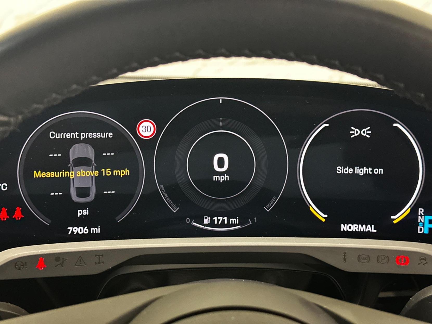 Porsche Taycan Performance 79.2kWh Auto RWD 4dr